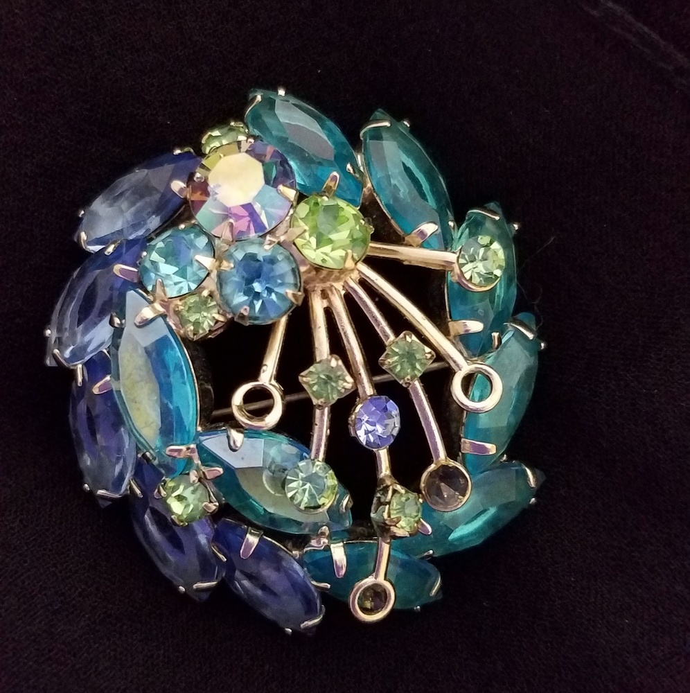 Broach